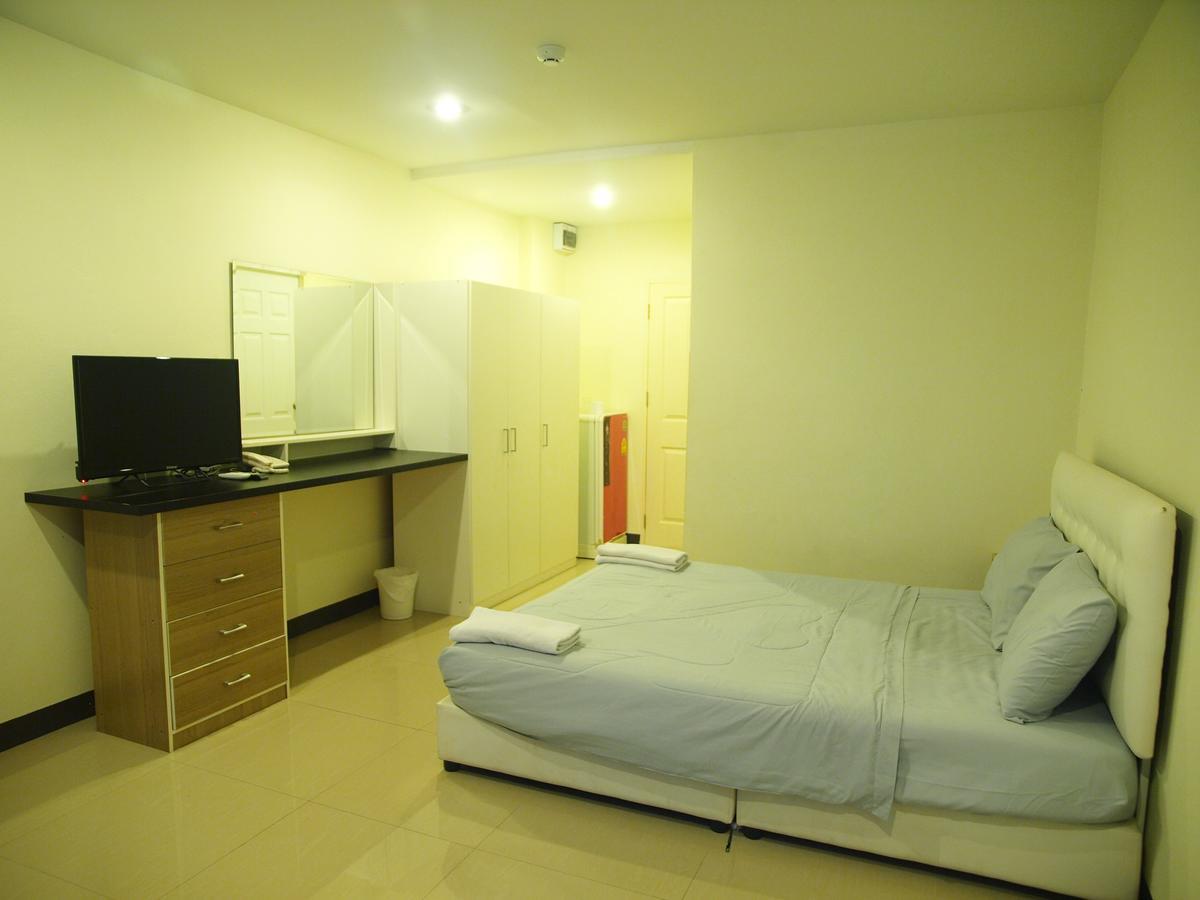Bb Grand Residence Pattaya Exterior foto